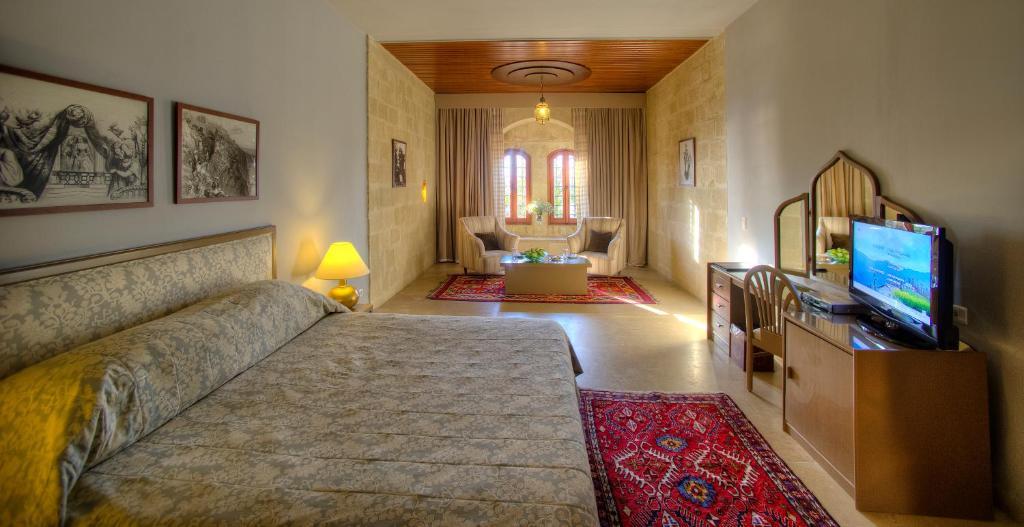 Mir Amin Palace Beit ed-Dine Room photo
